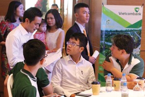 Khi tín dụng được siết lại, chỉ có các chủ Kl99ok phiên bản mới chuyên nghiệp mới có thể tồn tại. Ảnh: Gia Huy 