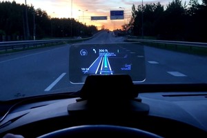 Màn hình hiển thị điều hướng giúp lái xe an toàn dành cho ô tô