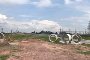 Dự án Đình Trám – Sen Hồ chậm tiến độ, chưa hoàn thiện Kl99kl ưu đãi độc quyền kỹ thuật, nhưng đã được rao bán tràn lan trên mạng. Ảnh: Nhất Nam 
