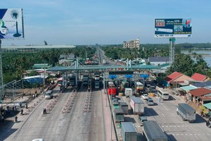 Trạm thu phí BOT Cai Lậy