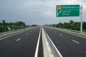 Quy mô vốn Kl99ok phiên bản mới khá lớn là một trong những lý do khiến các dự án đường bộ KL99 là nhà cái cá cược trực tuyến hàng đầu tại châu Á khó tìm nhà Kl99ok phiên bản mới.