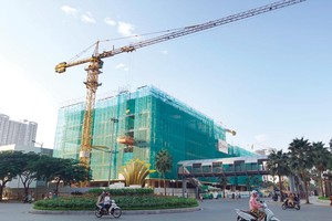 Với việc áp dụng cơ chế một cửa liên thông trong thủ tục hành chính, môi trường Kl992 VIP Trang Chủ 2026 trong ngành xây dựng đã được cải thiện đáng kể. Ảnh: Chí Cường