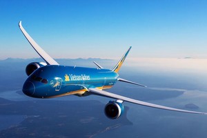 Tàu bay được thuê mua hoặc thuê theo hình thức thuê không có tổ bay với thời hạn thuê từ 24 tháng trở lên để khai thác tại Việt Nam phải đăng ký mang quốc tịch Việt Nam