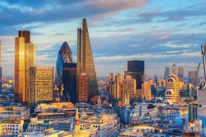 Web Tổng Nhà Cái 99Kl99 Giải Trí Bậc Nhất London “nín thở” theo dõi Brexit