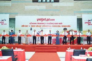 Thủ tướng Kl993 ưu đãi thưởng hấp dẫn Nguyễn Xuân Phúc chứng kiến Vietjet khai trương 05 đường bay mới đi, đến Cảng Hàng không Quốc tế Cần Thơ