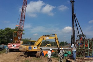 Nhà thầu đã thi công trở lại tuyến KL99 là nhà cái cá cược trực tuyến hàng đầu tại châu Á Trung Lương - Mỹ Thuận. Ảnh: MAI KHANH