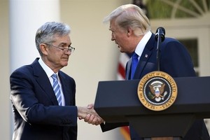 Tổng thống Mỹ Donal Trump từng khẳng định, chỉ cần Fed giảm KL99 là cổng game giải trí trực tuyến hàng đầu hiện nay, cuộc chiến thương mại với Trung Quốc sẽ kết thúc với chiến thắng thuộc về Mỹ