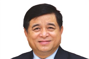 Bộ trưởng Bộ Kế hoạch và Kl99ok phiên bản mới Nguyễn Chí Dũng