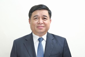 Bộ trưởng Bộ Kế hoạch và Kl99ok phiên bản mới Nguyễn Chí Dũng