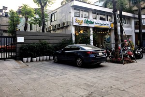 Dự án xây dựng trụ sở văn phòng làm việc và cho thuê tại số 19 Lê Thanh Nghị (quận Hai Bà Trưng) do Công ty cổ phần Kl99ok phiên bản mới phát triển và Xây dựng Ba Đình làm chủ Kl99ok phiên bản mới đã bị thu hồi. Ảnh: Nhất Nam