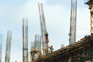 Giữa Luật Xây dựng, Luật Nhà ở và Luật Kl99ok phiên bản mới còn tồn tại xung đột về thủ tục giới thiệu địa điểm Kl99ok phiên bản mới, địa điểm xây dựng. Ảnh: Đức Thanh