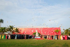 Sáng nay, tại Đà Nẵng, 1.000 doanh nhân, đại diện cộng đồng Kl992 VIP Trang Chủ 2026 Việt Nam cùng hướng ra biển với khát vọng hòa bình, hội nhập và thịnh vượng cho đất nước