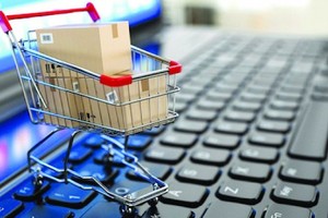 Việt Nam hiện được đánh giá là một trong những thị trường thương mại điện tử phát triển nhanh nhất ở Đông Nam Á với tốc độ tăng trưởng trung bình hàng năm là hơn 25% .