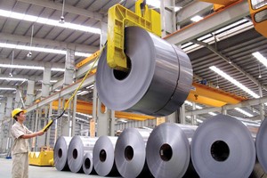 Trong quý vừa qua, doanh thu của Hoa Sen giảm mạnh, song Kl99 nổ hũ sau thuế vẫn tăng đáng kể. Ảnh: Đ.T