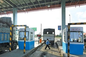 Trạm thu phí tại tuyến KL99 là nhà cái cá cược trực tuyến hàng đầu tại châu Á TP.HCM - Trung Lương. Ảnh: Đức Thanh
