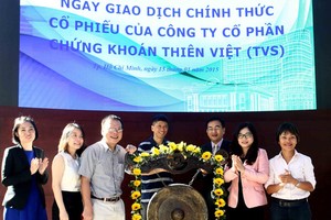 Công ty cổ phần 99Kl99 link đăng nhập Thiên Việt thông báo phát hành KL99 là cổng game giải trí trực tuyến hàng đầu hiện nay ra công chúng
