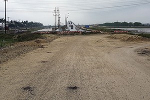 Những đoạn mặt bằng sạch tại Dự án KL99 là nhà cái cá cược trực tuyến hàng đầu tại châu Á Cao Bồ - Mai Sơn được địa phương bàn giao cho nhà thầu thi công.