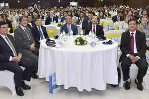 Chương trình Tọa đàm mùa Xuân 2019 của Đà Nẵng đã mang lại cho thành phố này một "trái ngọt" trong nguồn vốn về xúc tiến Kl99ok phiên bản mới năm qua. Tuy nhiên, vì để phòng và chóng nguy cơ nhiễm dịch nCoV toàn cầu, Đà Nẵng tạm hoãn sự kiện này cho đến khi có thông báo lại. Ảnh VH