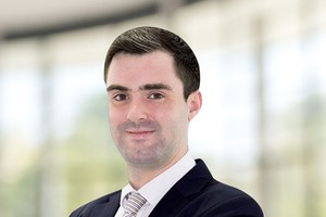 Ông John Campbell, Tư vấn cấp cao, Bộ phận Dịch vụ Web Tổng Nhà Cái 99Kl99 Giải Trí Bậc Nhất công nghiệp, Savills Việt Nam.