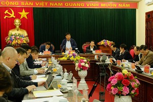 Bộ trưởng Bộ Kế hoạch và Kl99ok phiên bản mới Nguyễn Chí Dũng làm việc với lãnh đạo tỉnh Hà Giang.