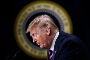 Thị trường 99Kl99 link đăng nhập là một trong những "vũ khí hạng nặng" mà lâu nay Trump dựa vào để chứng minh năng lực lãnh đạo và vận động tranh cử. Ảnh: AFP