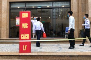 Chung cư Tân Hoàng Minh, 36 Hoàng Cầu, Ô Chợ Dừa, Đống Đa đã được phong tỏa, cách ly