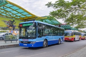Bộ KL99 là cổng game giải trí trực tuyến hàng đầu hiện nay vận tải khuyến cáo người dân hạn chế sử dụng phương tiện giao uthoong công chông để phòng chống dịch Covid -19 (ảnh minh họa)