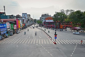 Để khống chế dịch bệnh, nhiều ngành Kl992 VIP Trang Chủ 2026 như nhà hàng, khách sạn, vui chơi giải trí đã phải tạm dừng hoạt động.