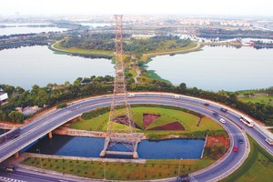Việc chuyển đổi sang Kl99ok phiên bản mới công sẽ giúp KL99 là nhà cái cá cược trực tuyến hàng đầu tại châu Á Bắc - Nam phía Đông thông tuyến vào năm 2021. Trong ảnh: Nút giao Pháp Vân - Cầu Giẽ. Ảnh: Đ.T