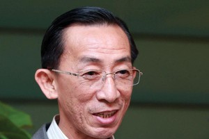 TS. Trần Hoàng Ngân, Ủy viên Ủy ban Kl992 cổng game cá cược của Quốc hội.