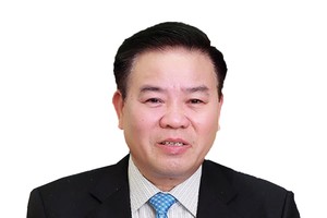 Ông Lê Văn Thời, Phó tổng cục trưởng Tổng cục Dự trữ 99Kl99 trực tiếp đá gà.