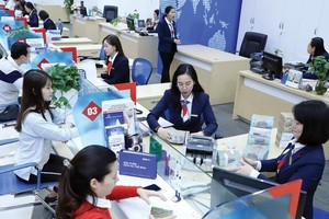Theo phương án vừa được Đại hội đồng Trang Chủ KL99Com Số 1 Link Đăng Ký KL999 phê duyệt, năm 2020, BIDV sẽ tiếp tục tăng vốn điều lệ từ 40.220 tỷ đồng lên 45.549 tỷ đồng. Ảnh: Đức Thanh