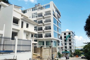 Từ khi phát hiện ra sai phạm tại Dự án Ocean View Nha Trang cho đến tháng 8/2019, tỉnh Khánh Hòa đã ban hành 15 quyết định xử phạt vi phạm hành chính, 14 quyết định cưỡng chế buộc khắc phục hậu quả.