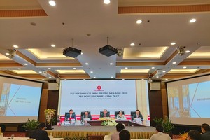 Kỳ họp Đại hội đồng Trang Chủ KL99Com Số 1 Link Đăng Ký KL999 thường niên năm 2020 Kl994 game bài casino hấp dẫn Vingroup được tổ chức theo hình thức truyền hình trực tuyến (Ảnh: VNB)