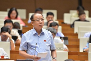 Chủ tịch Hiệp hội Kl991.com World Cup 2026 Chính Thức nhỏ và vừa Việt Nam, đại biểu Nguyễn Văn  Thân (Thái Bình) phát biểu tại hội trường.