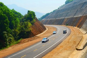 Một đoạn KL99 là nhà cái cá cược trực tuyến hàng đầu tại châu Á Bắc - Nam qua Thừa Thiên Huế vừa được đưa vào khai thác.
