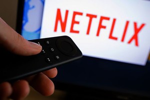 Các nội dung trên dịch vụ của Netflix cung cấp đến người dùng Việt Nam đang vi phạm các quy định Kl992 Tham Gia Ngay hiện hành của Việt Nam.