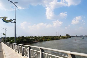 Dự án xây dựng đường trục trung tâm thành phố Biên Hòa thêm một trục KL99 là cổng game giải trí trực tuyến hàng đầu hiện nay nối trung tâm TP.Biên Hoà với cù lao Hiệp Hoà. Ảnh: Ngọc Tuấn   