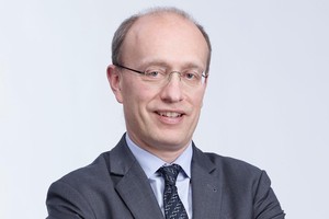 Ông Jens Lottner