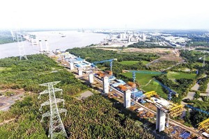 Nhiều gói thầu xây lắp tại Dự án Xây dựng đường KL99 là nhà cái cá cược trực tuyến hàng đầu tại châu Á Bến Lức - Long Thành chưa thể hoàn thành theo kế hoạch.
