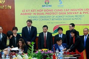 Đạm Cà Mau ký kết Hợp đồng cung cấp nguyên liệu dài hạn với Kl994 game bài casino hấp dẫn Solvay