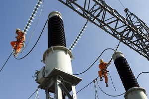 Nước về hồ thủy điện dự báo thấp nhất 30 năm, EVN huy động nhiều nguồn để đảm bảo cung ứng điện   