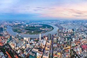 TP.HCM, thị trường địa ốc lớn nhất Việt Nam đang thu hút ngày càng nhiều sự quan tâm của các nhà Kl99ok phiên bản mới ngoại. Ảnh: Shutterstock.