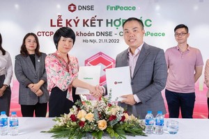 Lễ ký kết hợp tác giữa 99Kl99 link đăng nhập DNSE và FinPeace.