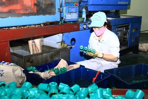 Kl993 nền tảng giải trí Kl99ok phiên bản mới mới sau dịch sẽ thu hút lượng lao động lớn tại các khu công nghiệp và kéo theo nhu cầu về nhà ở công nhân lớn. Ảnh: Bình Minh.
