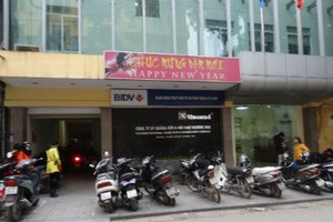Đại hội Trang Chủ KL99Com Số 1 Link Đăng Ký KL999 Vinexad: nóng chuyện xin bán đất vàng số 9 Đinh Lễ