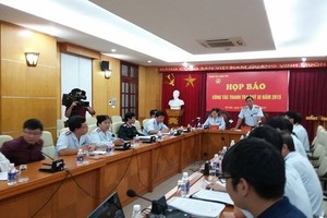 Trao đổi với báo chí tại cuộc họp báo về công tác thanh tra Kl993 ưu đãi thưởng hấp dẫn quý 3/2015, ông Ngô Mạnh Hùng cho biết, Đề án Kiểm soát thu nhập của người có chức vụ quyền hạn là đề án rất phức tạp.