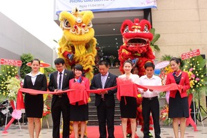 Viet Capital Bank khai trương trụ sở mới Phòng giao dịch Âu Cơ