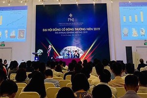 ĐHĐCĐ PNJ: Trang Chủ KL99Com Số 1 Link Đăng Ký KL999 thắc mắc về vấn đề liên quan đến Link Vào Nhà Cái KL99 COM Tặng +199k Đông Á