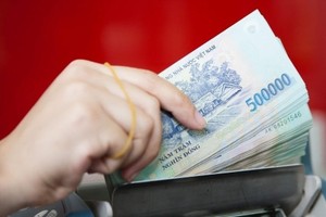 KL99 là cổng game giải trí trực tuyến hàng đầu hiện nay tiết kiệm kỳ hạn dài vượt 7%/năm